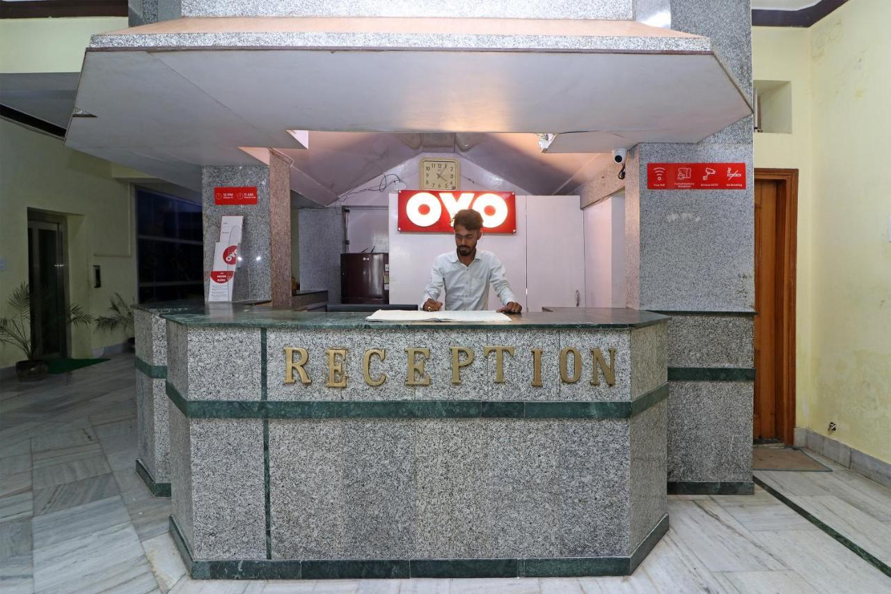 בודהגאיה Oyo 16112 Hotel Uruvela International מראה חיצוני תמונה